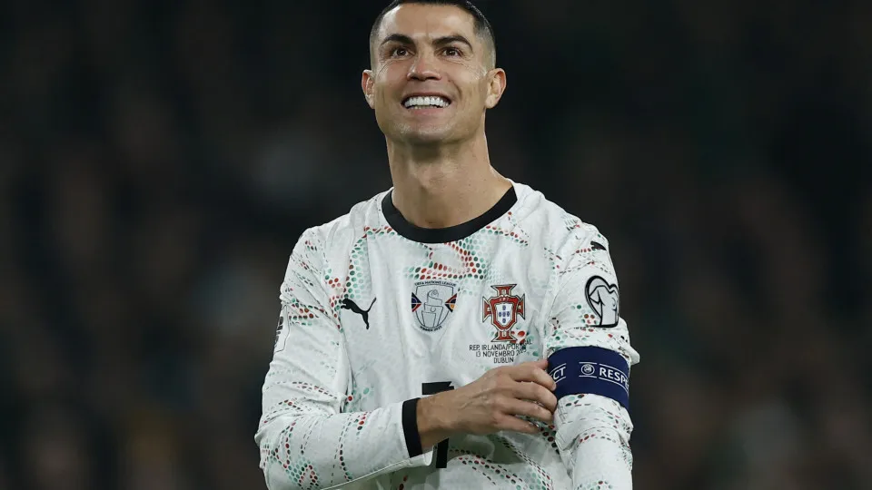 Cristiano Ronaldo escapa a castigo e há quem diga:'vergonha absoluta'